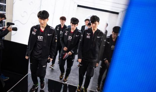 前NAVI分析师flashie成为 Team Liquid 的新教练