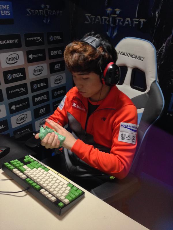 EPL淘汰赛对阵出炉：首轮Heroic对阵NaVi